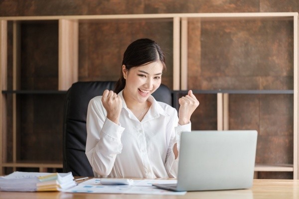 医療機器の薬事職アシスタント。在宅勤務！出社は月3回！フレックスタイム制！残業少なめ！