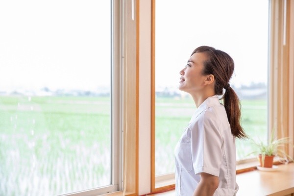 脳血管治療製品の営業職／東京。脳血管治療の臨床経験者は歓迎！営業経験不問！年間休日125日！