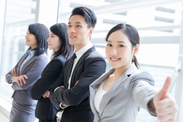 医療機器の営業職。担当製品：医療用手袋・マスク、サージカルガウンなど。元体育会系の理学療法士歓迎！