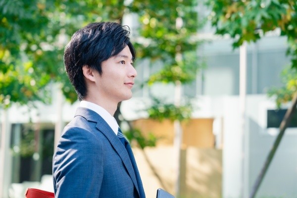 消化器内視鏡治療関連製品の営業職。元体育会系の理学療法士歓迎!高年収企業!