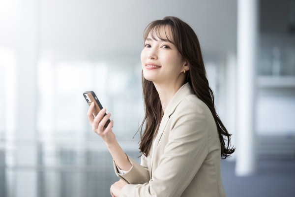 美容医療用レーザー装置の営業職／東京。年収500万円以上からのスタート！年間休日125日！